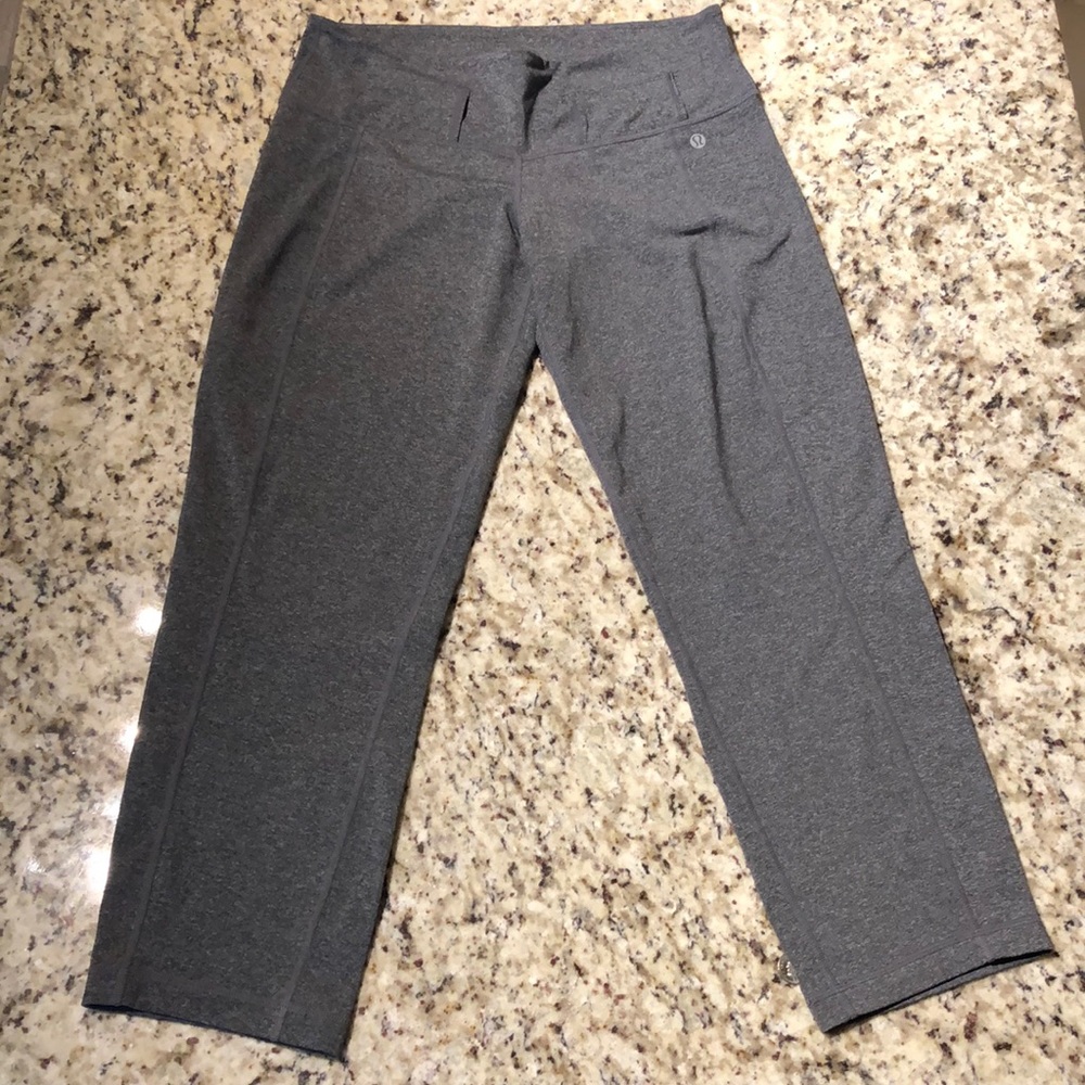 Lululemon capris